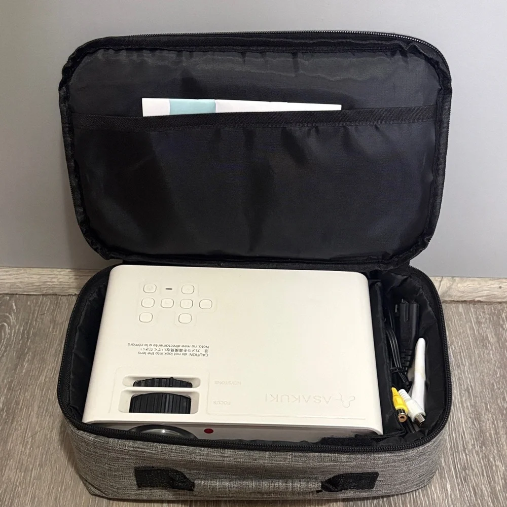 Asakuki White Projector with Case